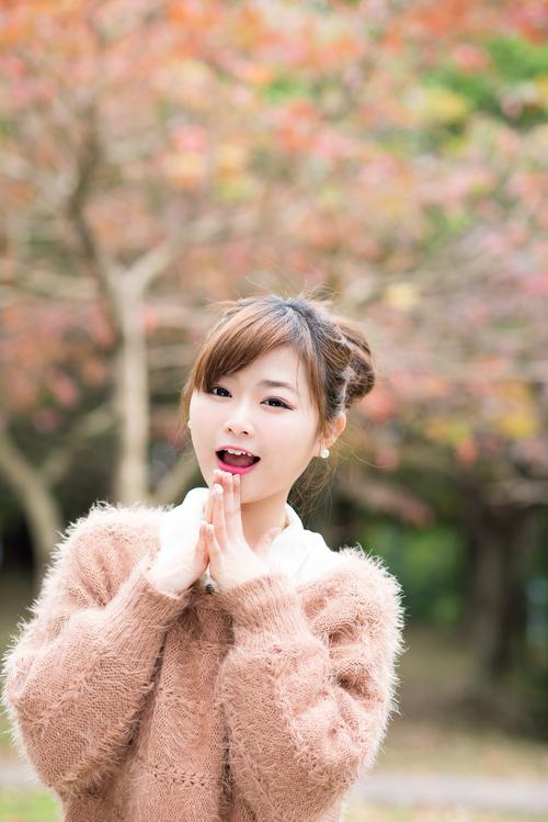 b站直播,久久美女粉嫩裸体,被女同桌调教成鞋袜奴脚奴